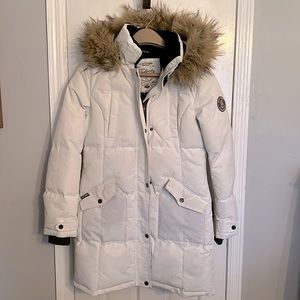 Women's White Ski Parka with Faux-Fur Hood